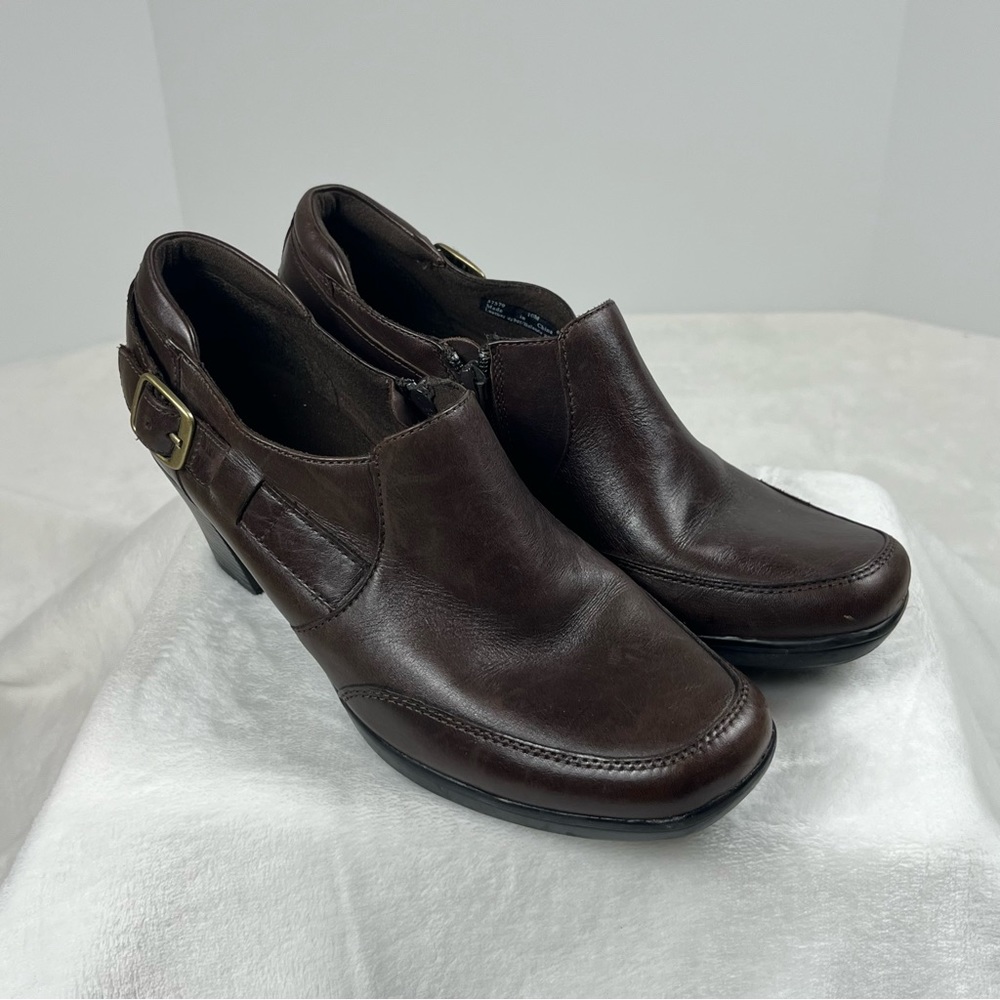 Clarks Bendables Brown Buckle Leather Booties - size 10
